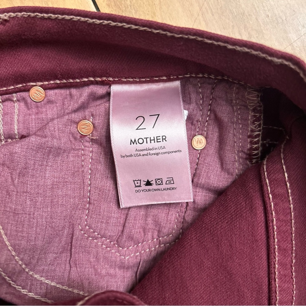 MOTHER THE TRIPPER ANKLE FRAY WASH:
BURGUNDY - Picture 6 of 10